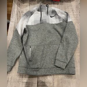Men’s Nike Sweatshirt